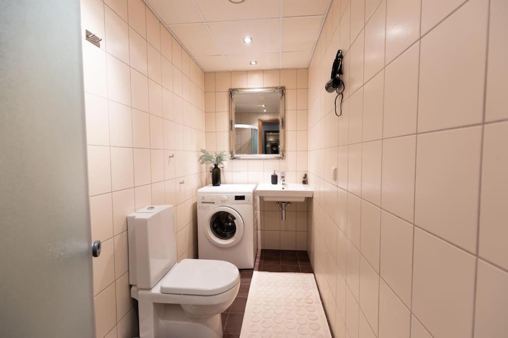 Modern & Cozy Place In The Very Heart Of Ταλίν Εξωτερικό φωτογραφία